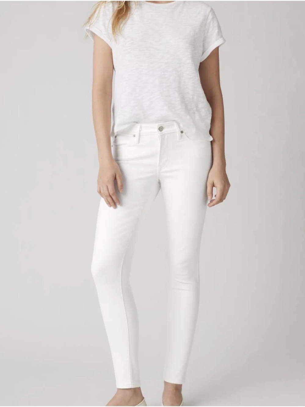 Levi's 711 White Skinny Jeans for Women - Picture 3 of 16